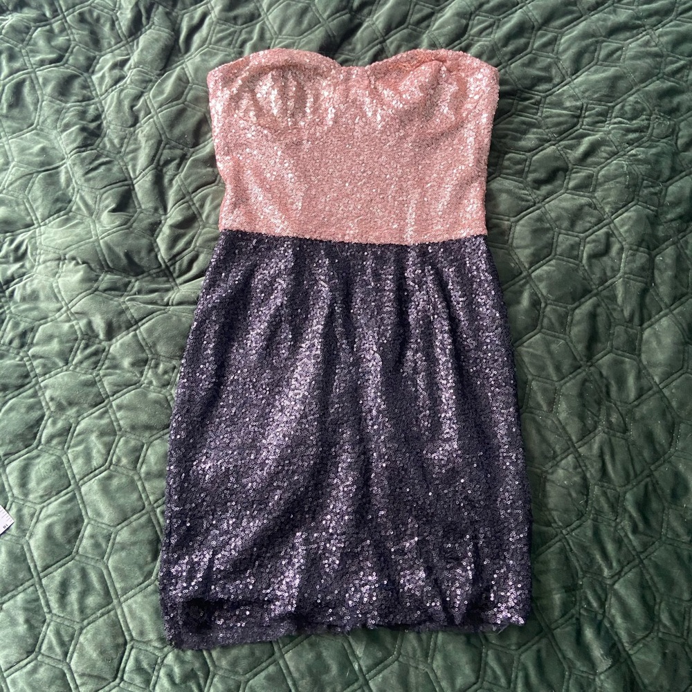 Isabel Lu Sequined Party Dress